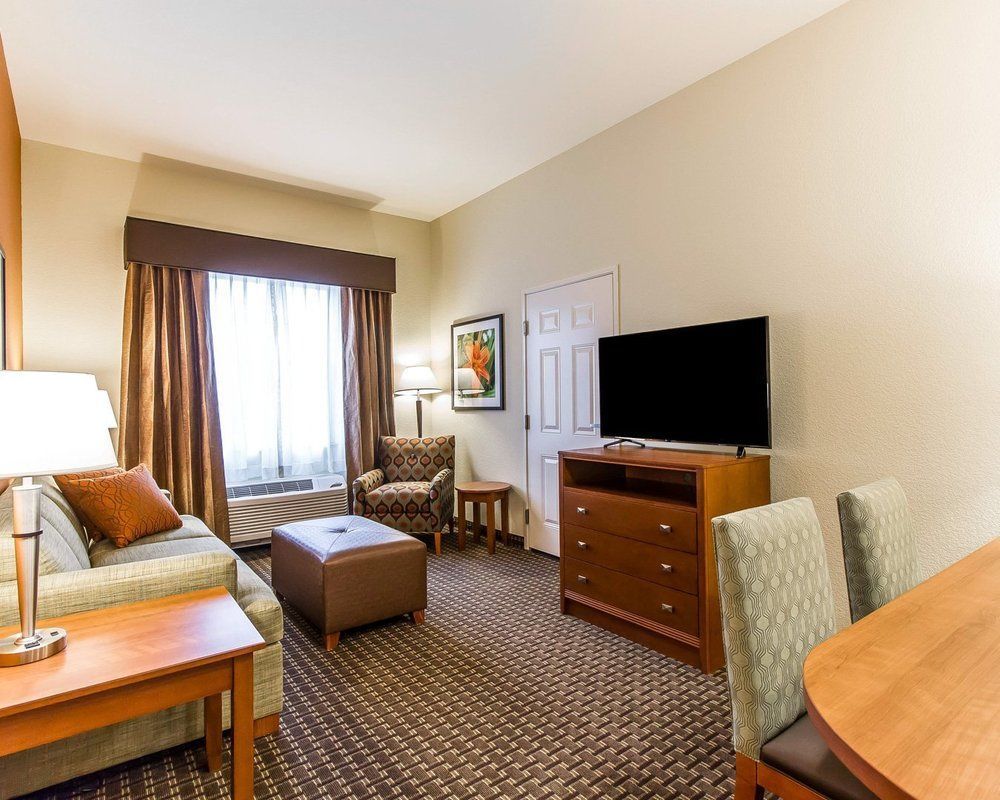 Mainstay Suites Stanley Kültér fotó