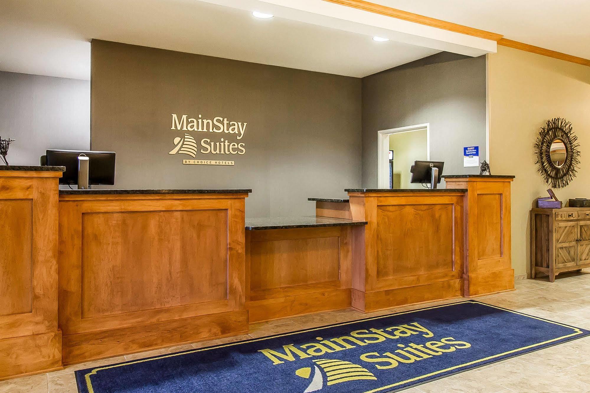 Mainstay Suites Stanley Kültér fotó