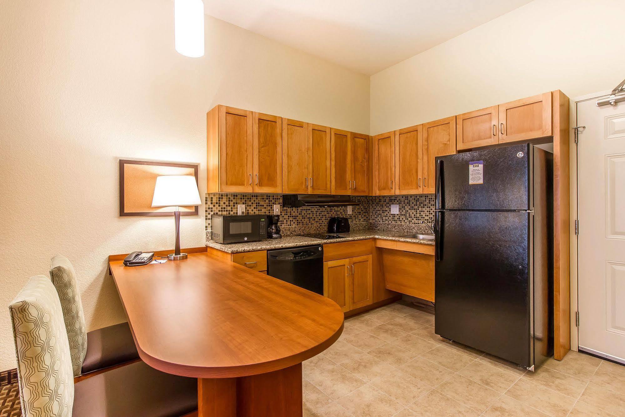 Mainstay Suites Stanley Kültér fotó